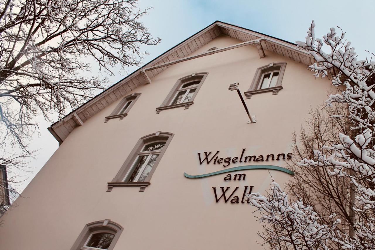 Hotel Am Wallgraben ブリーロン エクステリア 写真